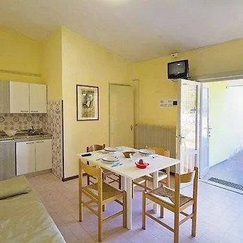 Del Garda Village And