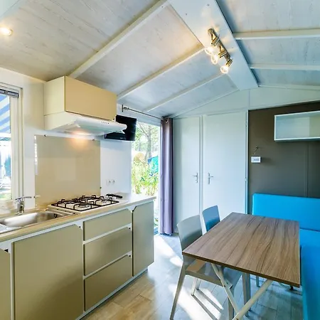 Del Garda Village And